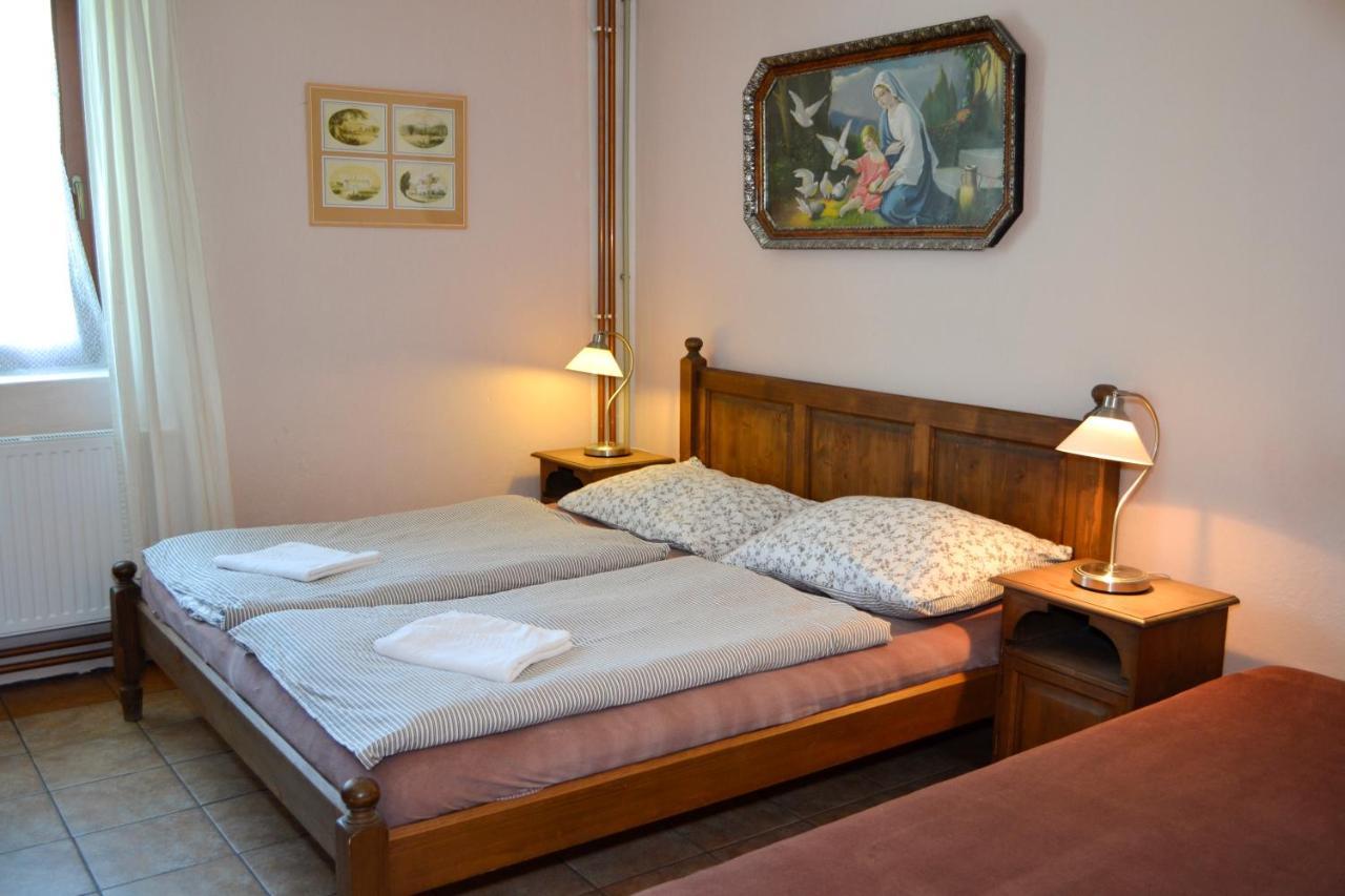 Appartement Blazkuv Statek à Malsice Extérieur photo